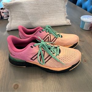 New Balance FF 880 V11 women’s 10